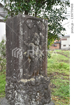 岩槻散歩:路傍の庚申塔 岩槻散歩:路傍の庚申塔 139770408