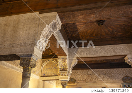 Arabic interiors of Nasrid Palace, Alhambra palace comple, Generalife and Albayzin (Generalife y Albaicin de Granada), UNESCO site, Granada, Andalusia, Spain Arabic interiors of Nasrid Palace, Alhambra palace comple, Generalife and Albayzin (Generalife y Albaicin de Granada), UNESCO site, Granada, Andalusia, Spain 139771849