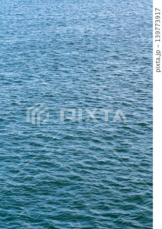 穏やかな海面 139773917