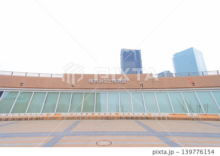 神奈川県横浜市、日本丸メモリアルパークの風景 神奈川県横浜市、日本丸メモリアルパークの風景 139776154