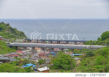 東海道新幹線　小田原－熱海　JR東海／西日本　N700S系（東京／博多）　のぞみ　ひかり　こだま 139778507