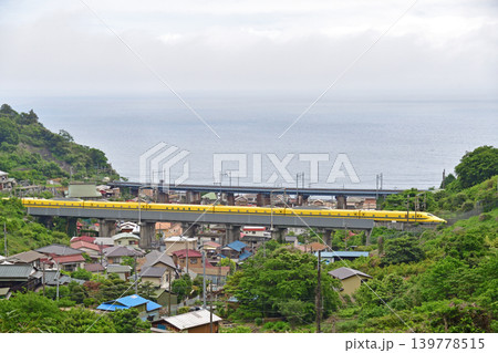 東海道新幹線 小田原-熱海 JR西日本 923形3000番台 T5編成(博多) ドクターイエロー 東海道新幹線 小田原-熱海 JR西日本 923形3000番台 T5編成(博多) ドクターイエロー 139778515