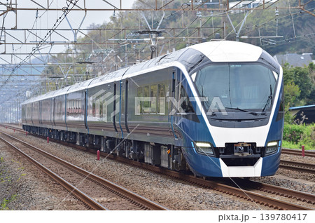 東海道本線 二宮-大磯 JR東日本 E261系 RS2編成(大宮) サフィール踊り子 東海道本線 二宮-大磯 JR東日本 E261系 RS2編成(大宮) サフィール踊り子 139780417