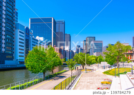 大阪 淀屋橋と中之島の高層ビル群 139784279