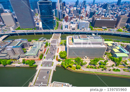 中之島と大阪市の街並み 139785960