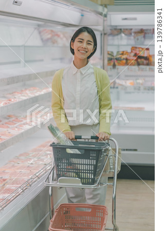 supermarket supermarket 139786341