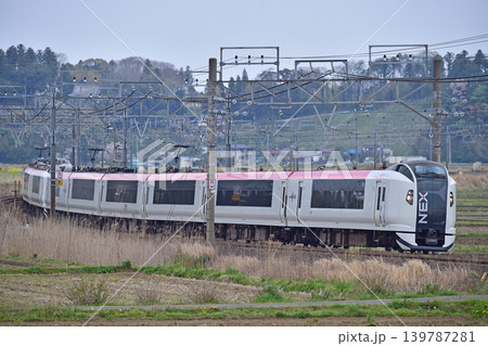 総武本線 佐倉-物井 JR東日本 E259系 Ne017編成(鎌倉) 成田エクスプレス NEX 総武本線 佐倉-物井 JR東日本 E259系 Ne017編成(鎌倉) 成田エクスプレス NEX 139787281