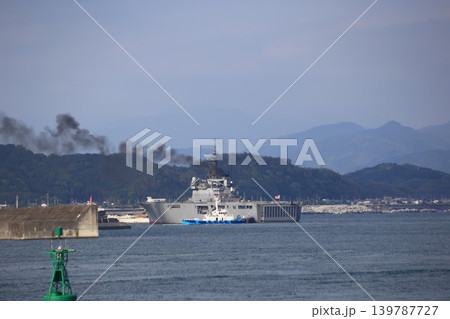 回頭中の輸送艦 回頭中の輸送艦 139787727