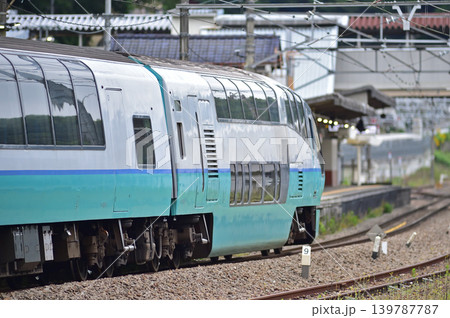中央本線 上野原 JR東日本 EF64-1031(長岡)+251系 RE-2編成(大宮) 廃車回送 中央本線 上野原 JR東日本 EF64-1031(長岡)+251系 RE-2編成(大宮) 廃車回送 139787787