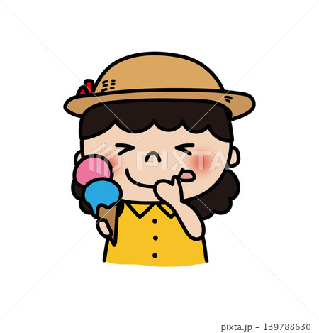 麦わら帽子をかぶってアイスクリームを食べるふわふわの天パの子供（女の子） 139788630