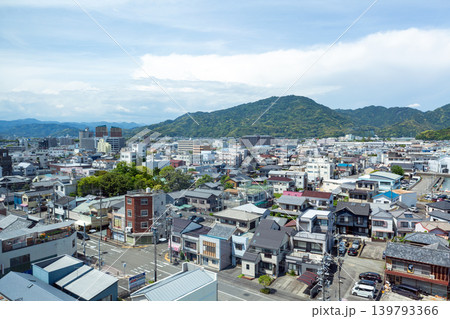 静岡県焼津市の市街地風景 139793366