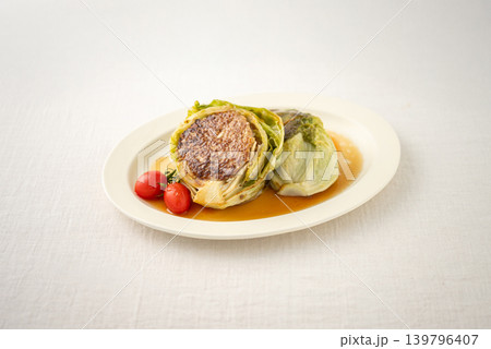 レタスの肉詰め 139796407
