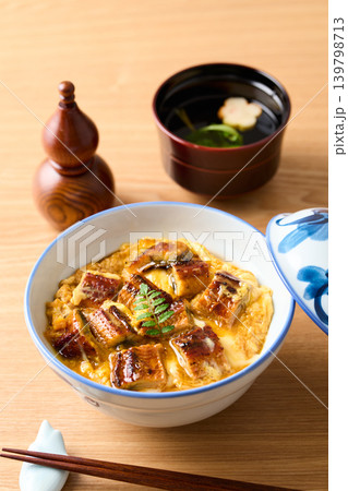 うな玉丼 うな玉丼 139798713