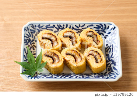 う巻き玉子 139799120