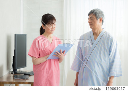 60代の人間ドックイメージ　　 139803037