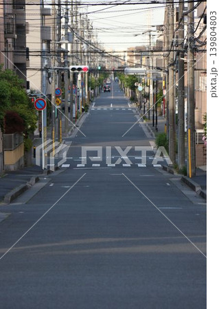 千葉県市川市妙典の住宅街風景 139804803