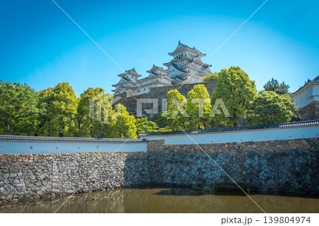 日本 青空と兵庫の姫路城 日本 青空と兵庫の姫路城 139804974