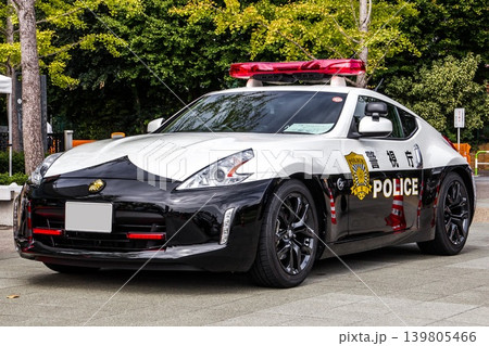 警視庁パトカー　フィアレディZ 139805466