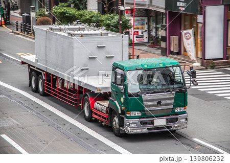 トレーラー 139806232