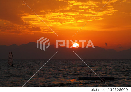 Seaside town of Turgutreis and spectacular sunsets 139808609