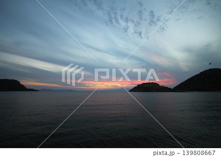 Seaside town of Turgutreis and spectacular sunsets 139808667