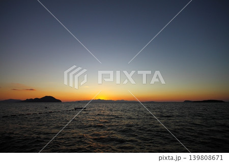 Seaside town of Turgutreis and spectacular sunsets 139808671