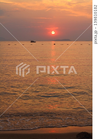 Seaside town of Turgutreis and spectacular sunsets 139810182