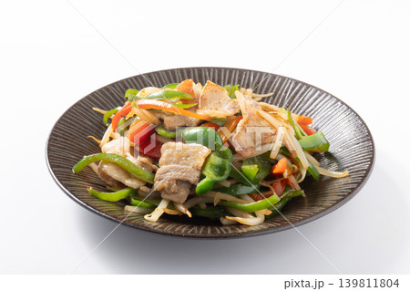 肉野菜炒め(豚バラ ピーマン パプリカ もやし) 肉野菜炒め(豚バラ ピーマン パプリカ もやし) 139811804