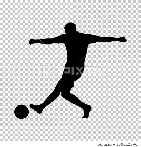 サッカーのパスをする男性選手のシルエット、アルファチャンネル 139812346