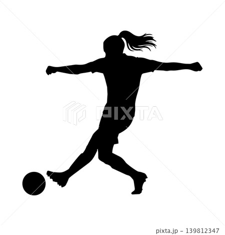 サッカーのパスをする女性選手のシルエット、アルファチャンネル サッカーのパスをする女性選手のシルエット、アルファチャンネル 139812347