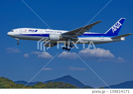 全日空(ANA)のボーイング777-200型旅客機 139814171