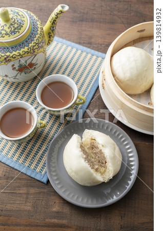 肉まんで飲茶 肉まんで飲茶 139814932