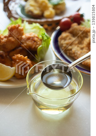 揚げ物油のイメージ(1) 139815804