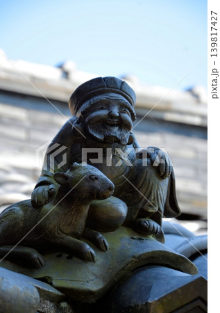 旧来住家住宅 庭門の七福神 旧来住家住宅 庭門の七福神 139817427