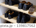 革靴のある生活 139817562