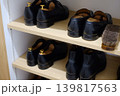 革靴のある生活 139817563