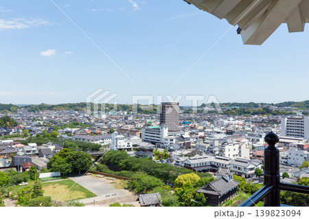 掛川城から望む静岡県掛川市の市街地風景 掛川城から望む静岡県掛川市の市街地風景 139823094
