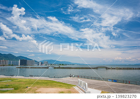 琵琶湖風景 大津港シンボル緑地公園 滋賀県大津市 琵琶湖風景 大津港シンボル緑地公園 滋賀県大津市 139823270