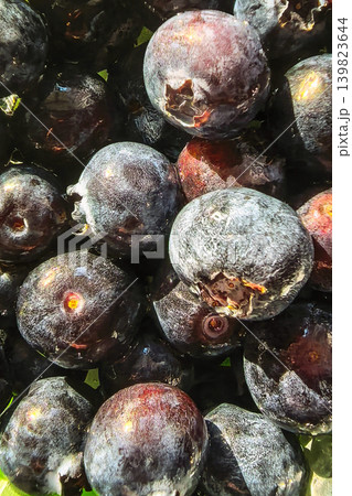 Macro Of Fresh Blueberries In Natural Sunlight Macro Of Fresh Blueberries In Natural Sunlight 139823644