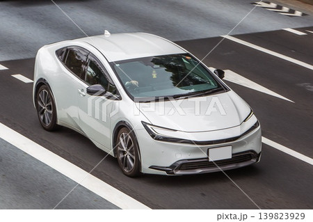電気自動車　プリウス 139823929