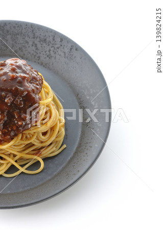 スパゲッティミートソースを白背景で単品撮影 スパゲッティミートソースを白背景で単品撮影 139824215