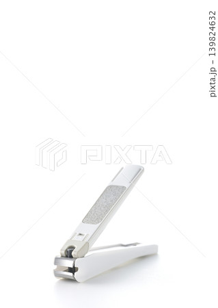 爪切りを白背景で単品撮影 爪切りを白背景で単品撮影 139824632