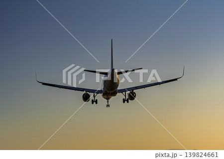 午後の仙台空港 着陸中の飛行機 宮城県名取市 午後の仙台空港 着陸中の飛行機 宮城県名取市 139824661