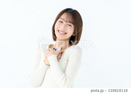 女性 カジュアル スマホ 女性 カジュアル スマホ 139828116