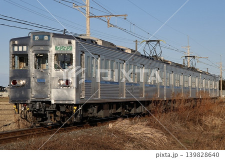 秩父鉄道5000系(都営三田線復刻青帯編成) 秩父鉄道5000系(都営三田線復刻青帯編成) 139828640