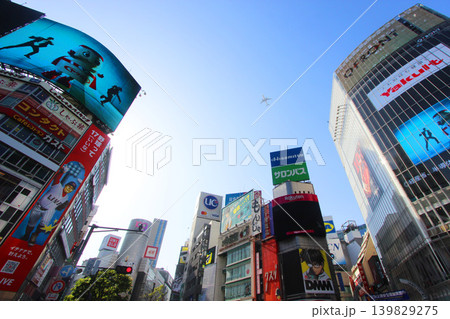 渋谷スクランブル交差点 139829275