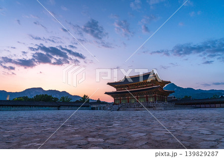 Seoul, South Korea - May. 14, 2026 : Illuminated Geunjeongjeon Hall in Gyeongbokgung Palace at night during blue hour, Seoul, South Korea 139829287