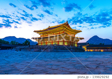 Seoul, South Korea - May. 14, 2026 : Illuminated Geunjeongjeon Hall in Gyeongbokgung Palace at night during blue hour, Seoul, South Korea 139829292