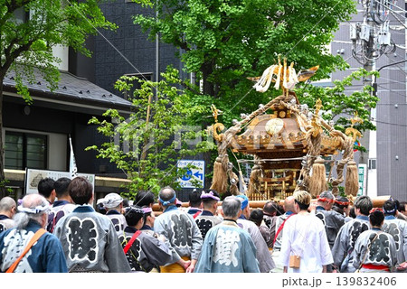 鉄砲洲稲荷神社例大祭の風景　東京 139832406