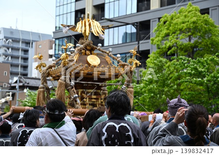 鉄砲洲稲荷神社例大祭の風景　東京 139832417